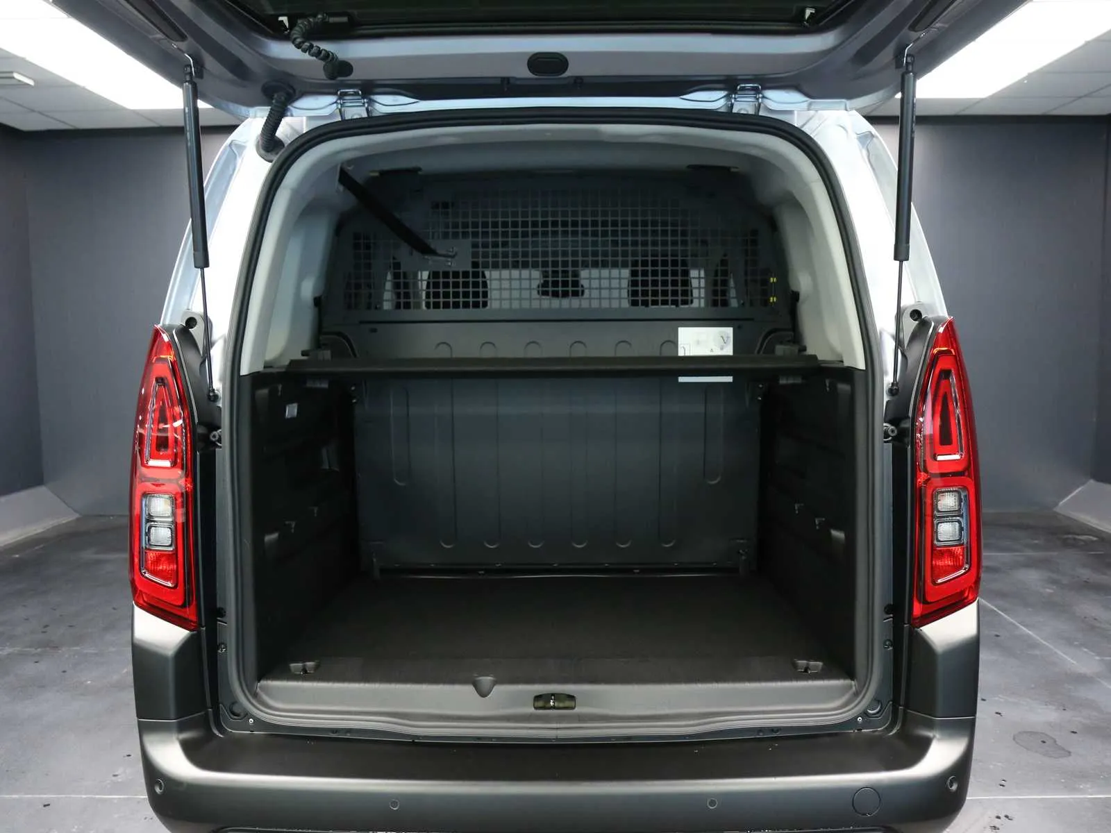 Fiat Doblo combi N1 1.5 diesel 100cv 2026 — foto 30