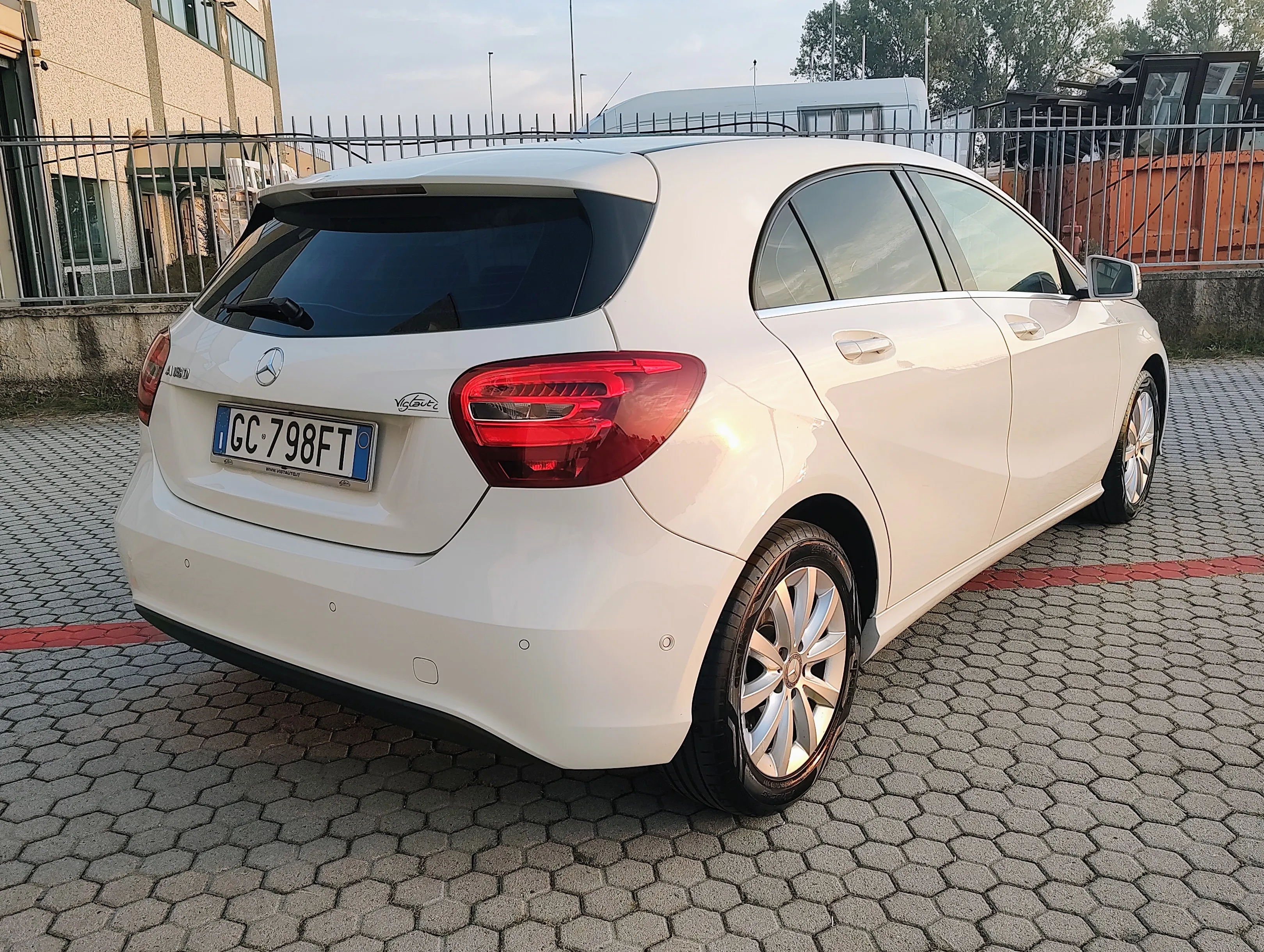 Mercedes A 180 Executive auto my16 2017 — foto 5