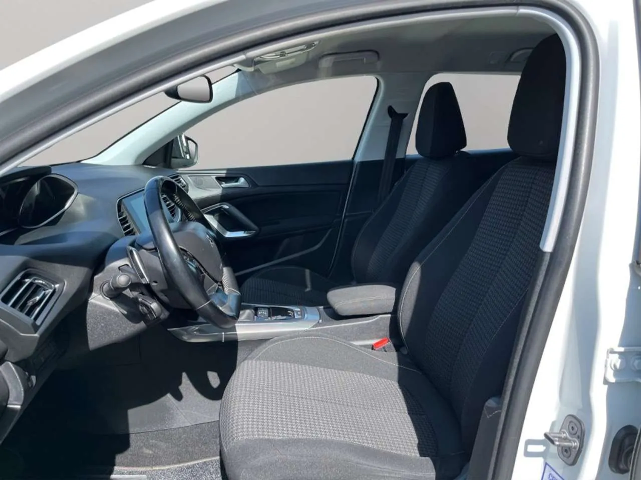 Peugeot 308 SW 1.6CV AUTOMATICO 2020 — foto 7