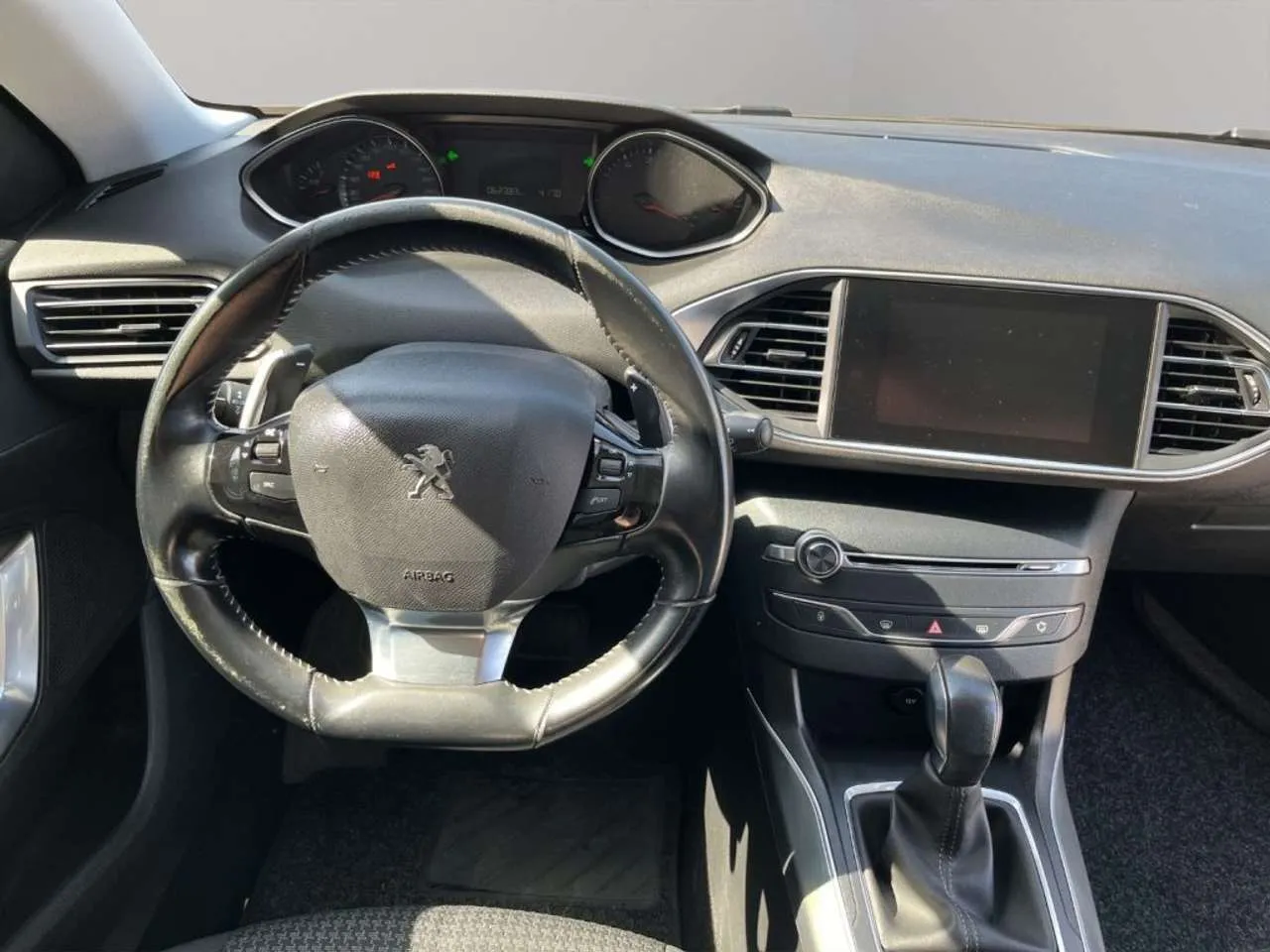 Peugeot 308 SW 1.6CV AUTOMATICO 2020 — foto 10
