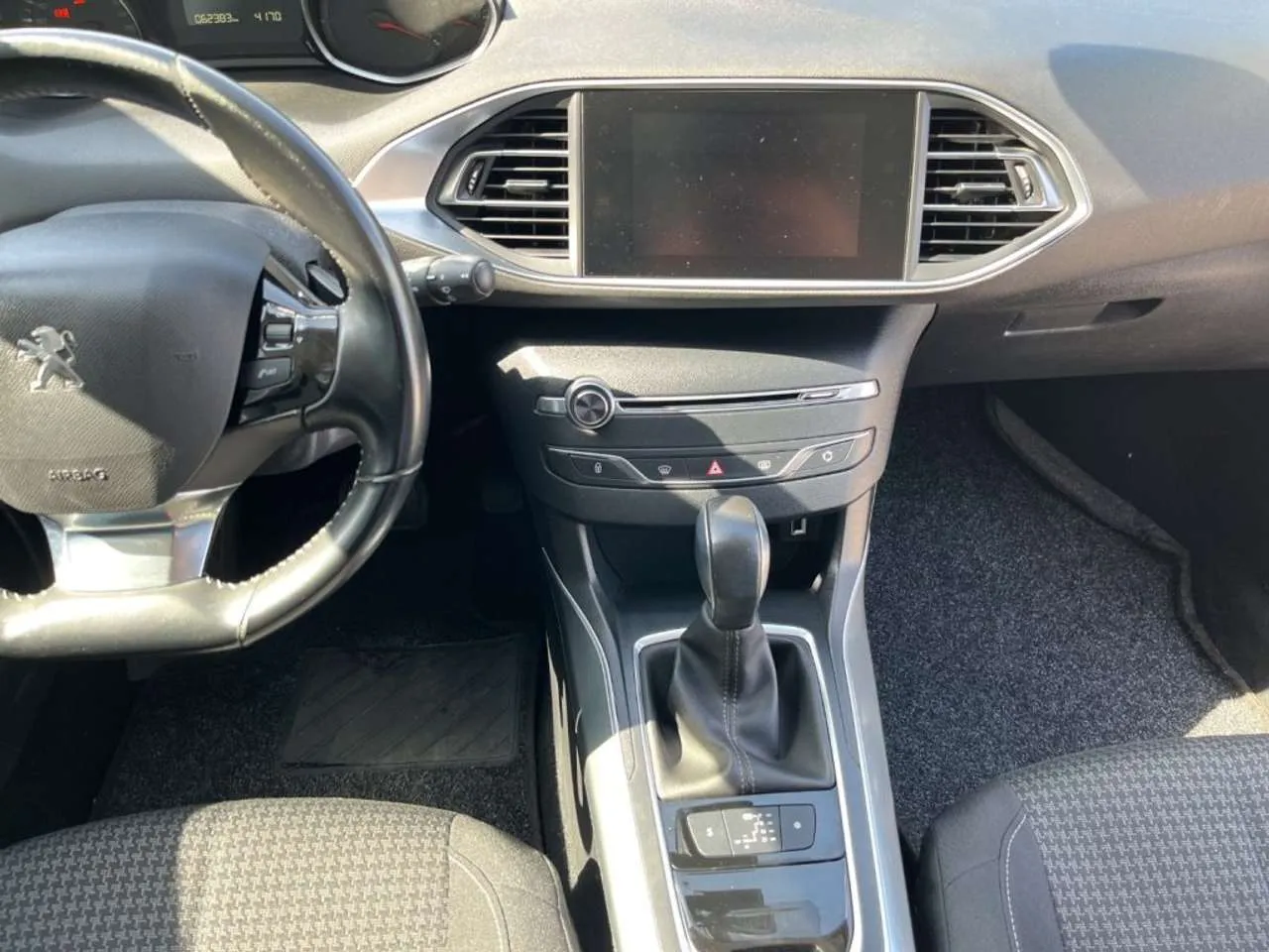 Peugeot 308 SW 1.6CV AUTOMATICO 2020 — foto 13