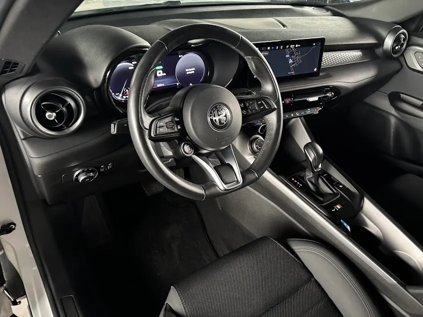 Alfa Romeo Tonale 1.5 hybrid Sprint 130cv tct7 2023 — foto 9