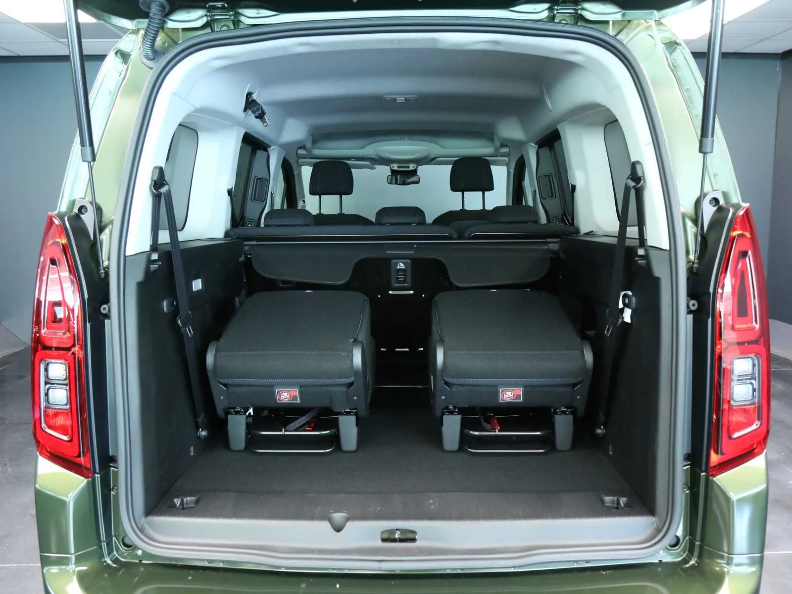 Fiat Qubo L 7p.ti 1.5 d La Prima 130cv at8 2026 — foto 40