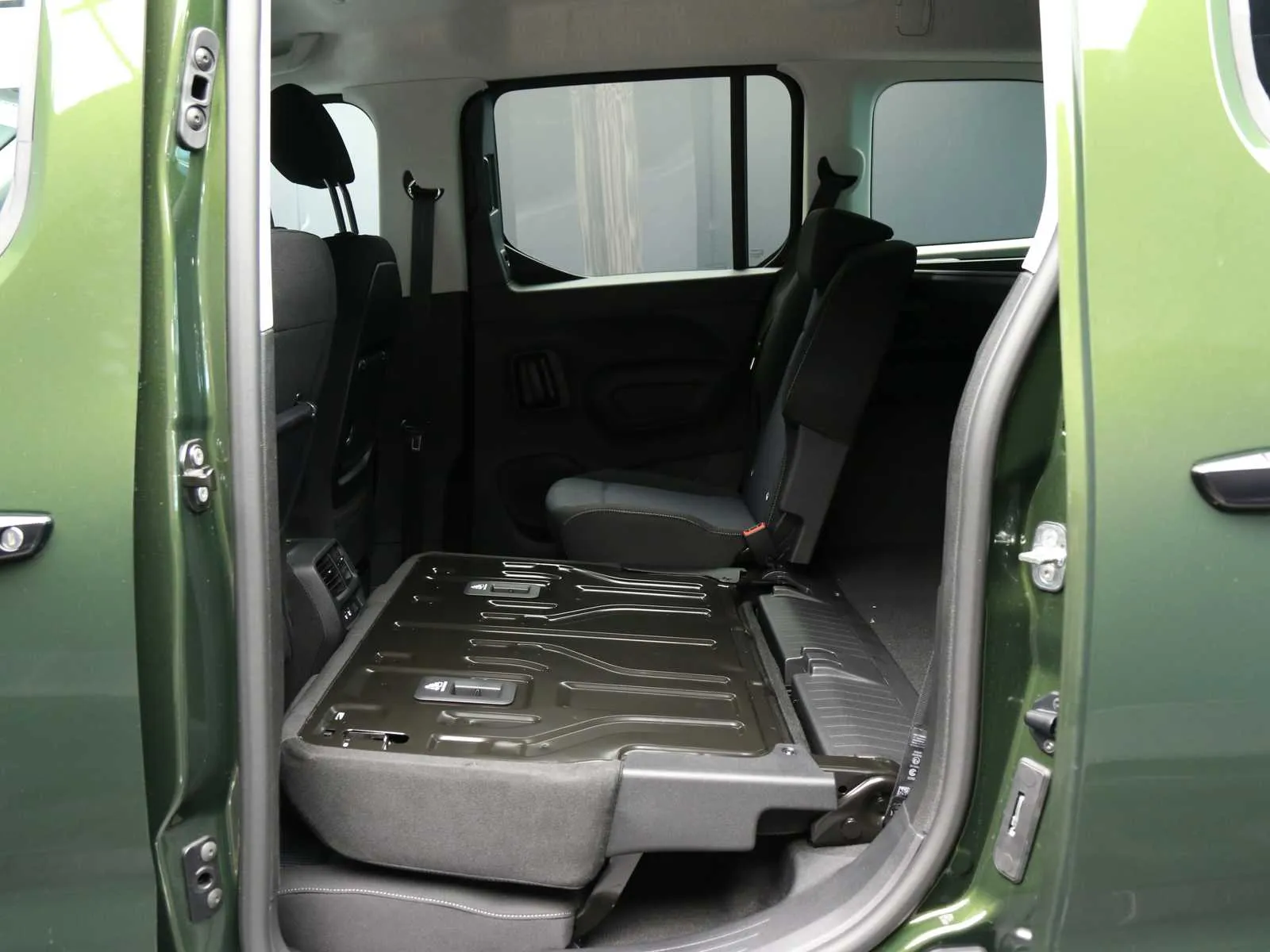 Fiat Qubo L 7p.ti 1.5 d La Prima 130cv at8 2026 — foto 36