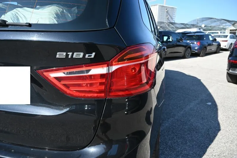 BMW 218d Gran Tourer 7p.ti auto 2016 — foto 5