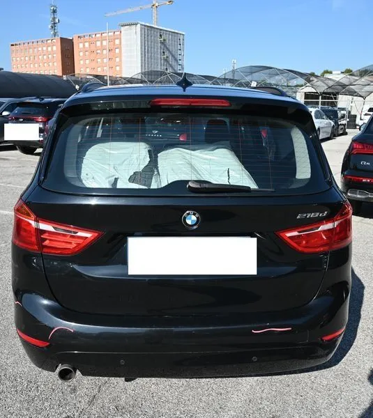 BMW 218d Gran Tourer 7p.ti auto 2016 — foto 4