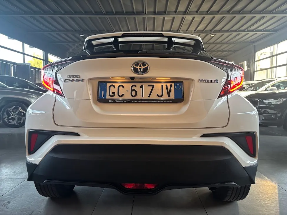 Toyota C-HR 1.8h Business e-cvt 122CV 2020 — foto 3