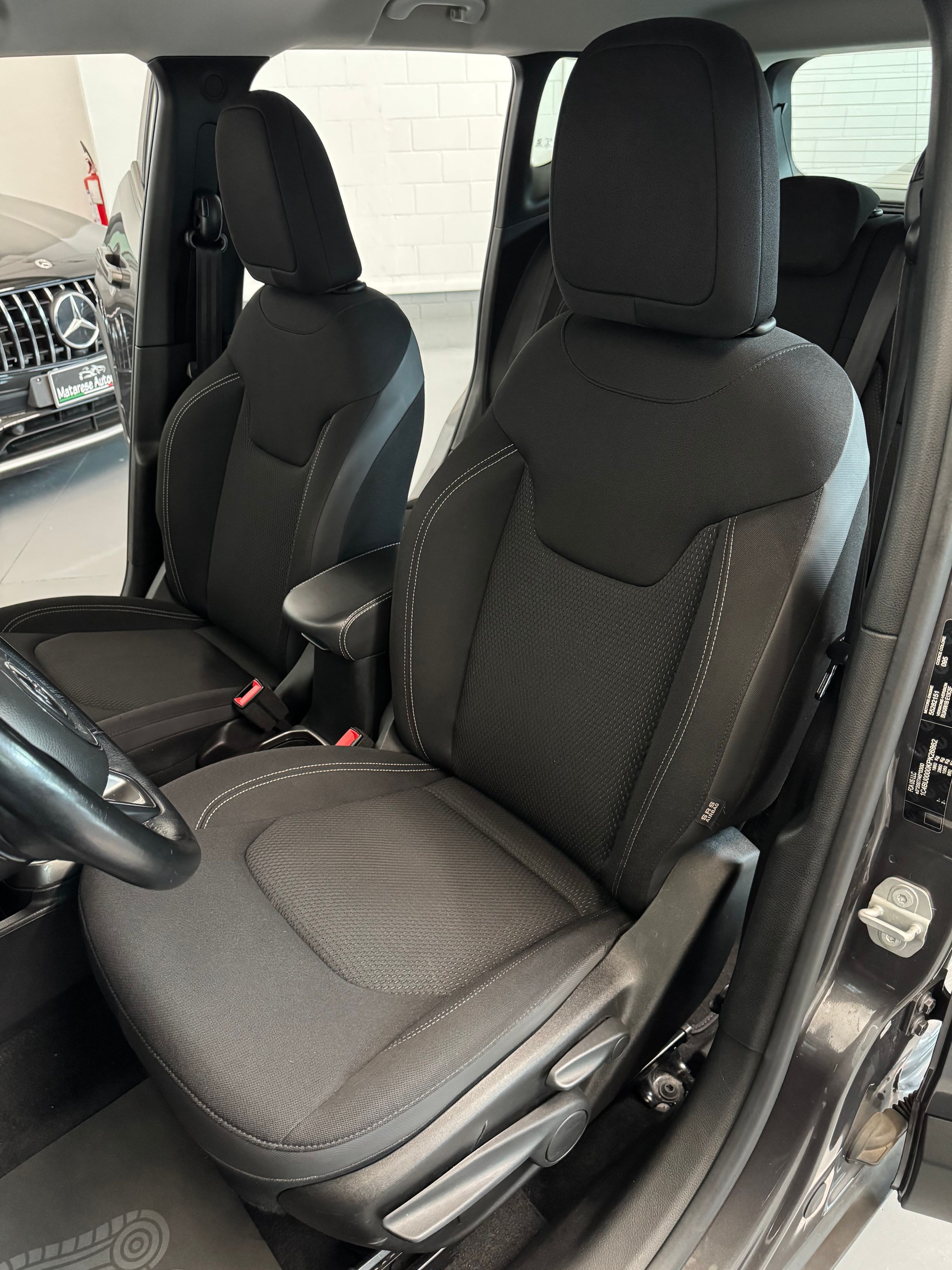Jeep Renegade Limited 1.0cc 120cv CarPlay OK Neopatentati Finanziabile 2023 — foto 10