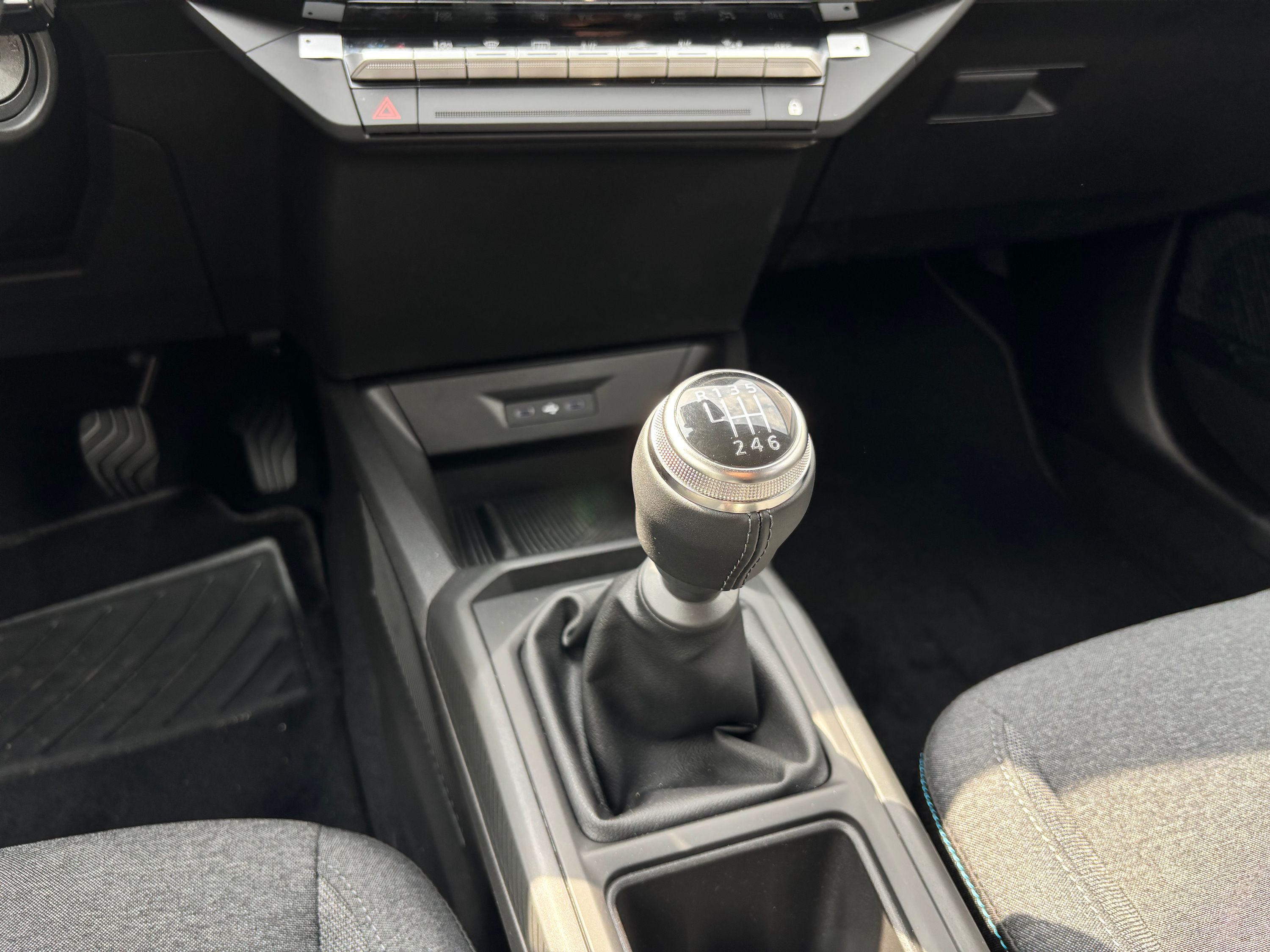 Renault Clio 1.2 tce Evolution 115cv 2026 — foto 11