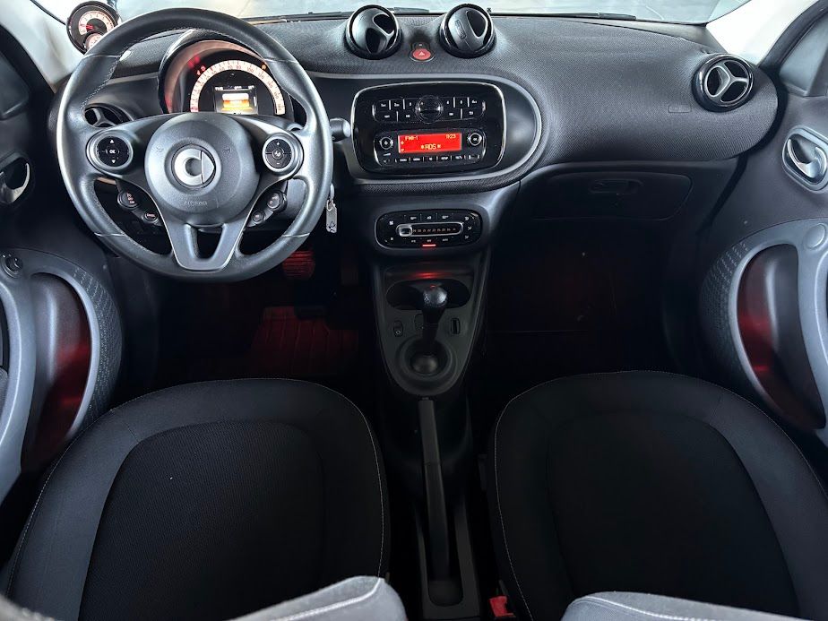 Smart SMART FORFOUR 90 0.9 TURBO PASSION 90CV NEOPATENTATI 2019 — foto 15