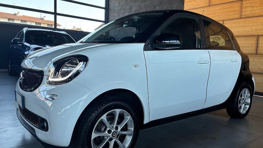 Smart SMART FORFOUR 90 0.9 TURBO PASSION 90CV NEOPATENTATI 2019