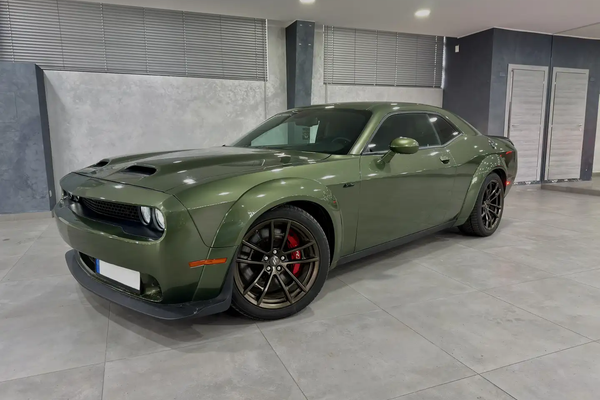 Dodge Challenger