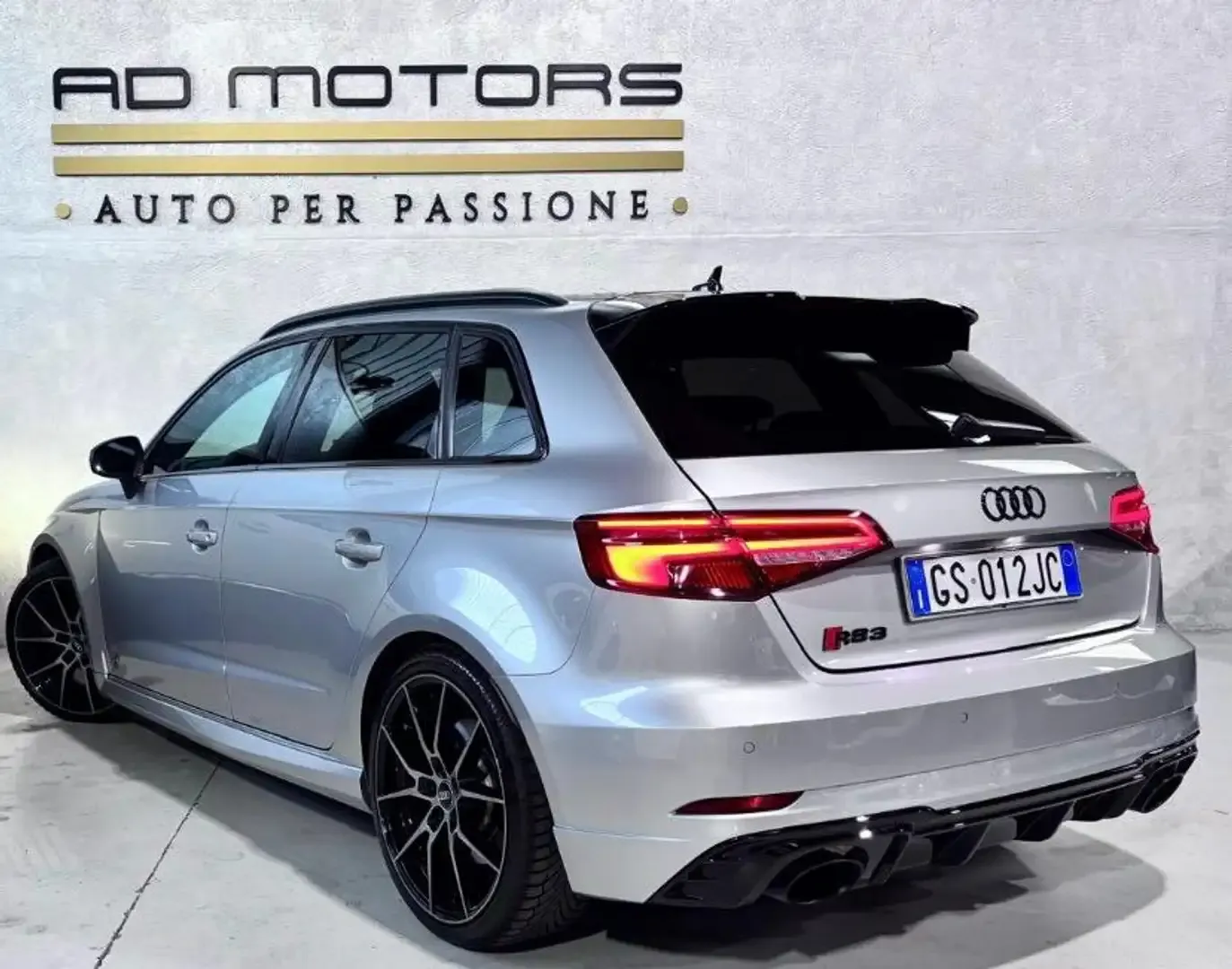 Audi RS3 Sportback 2.5 tfsi quattro s-tronic 2017 — foto 4