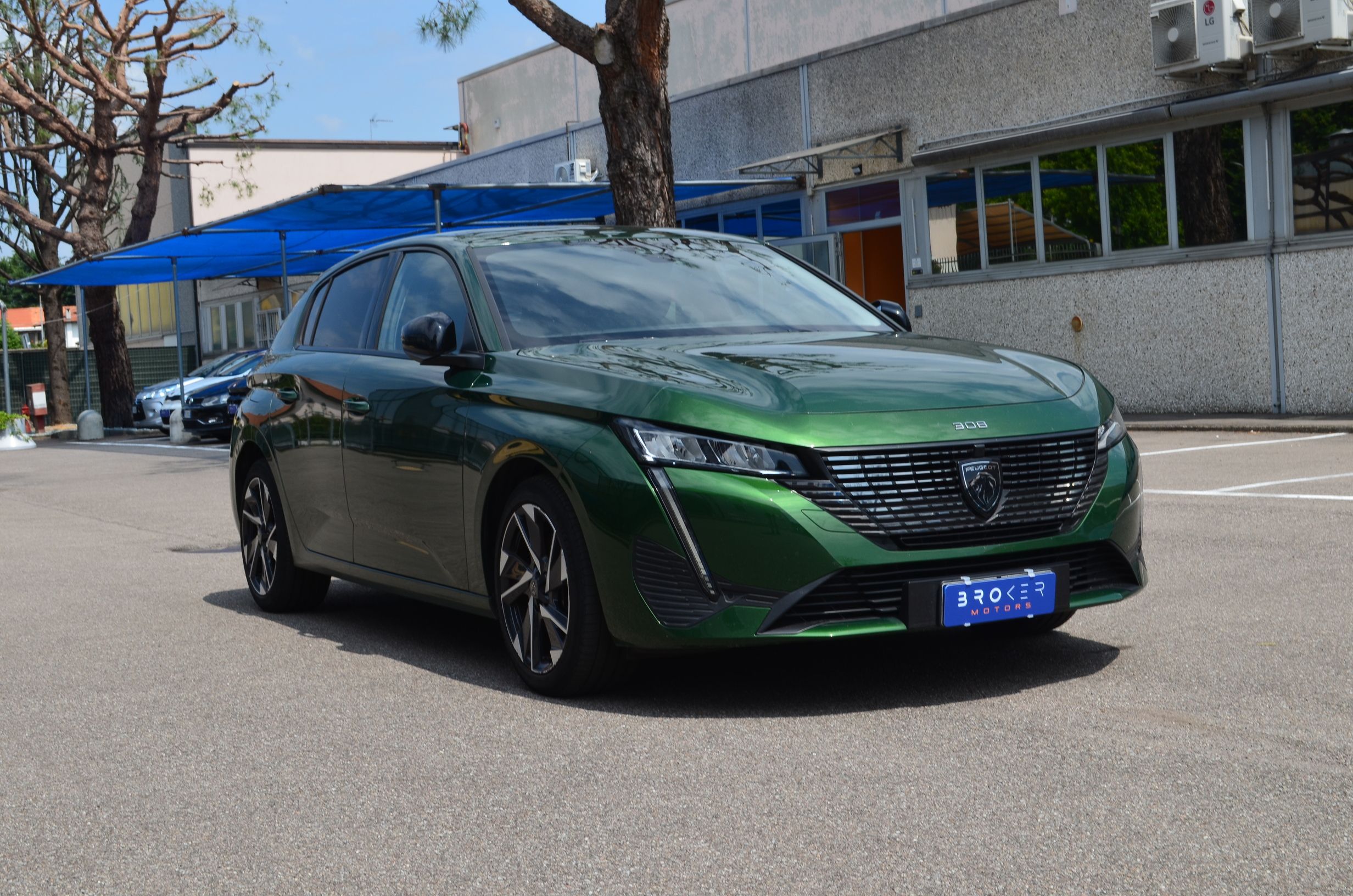 Peugeot 308 1.5 bluehdi Allure Pack s&s 130cv eat8 2024 — foto 7