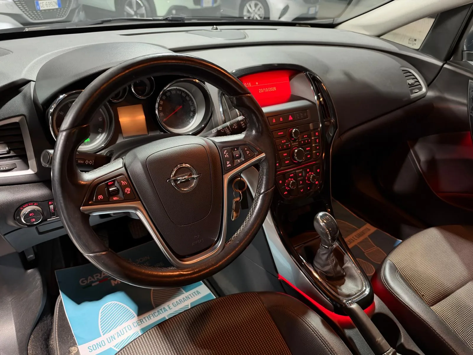 Opel Astra Diesel Manuale Neopatentati 2015 — foto 12