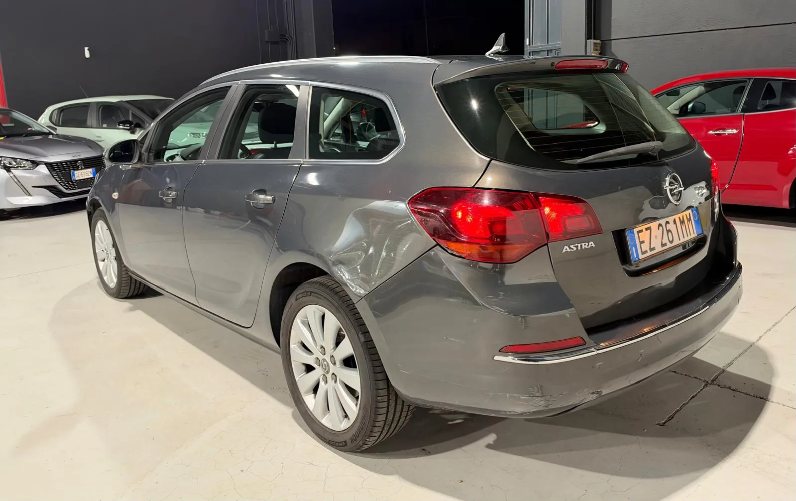 Opel Astra Diesel Manuale Neopatentati 2015 — foto 4