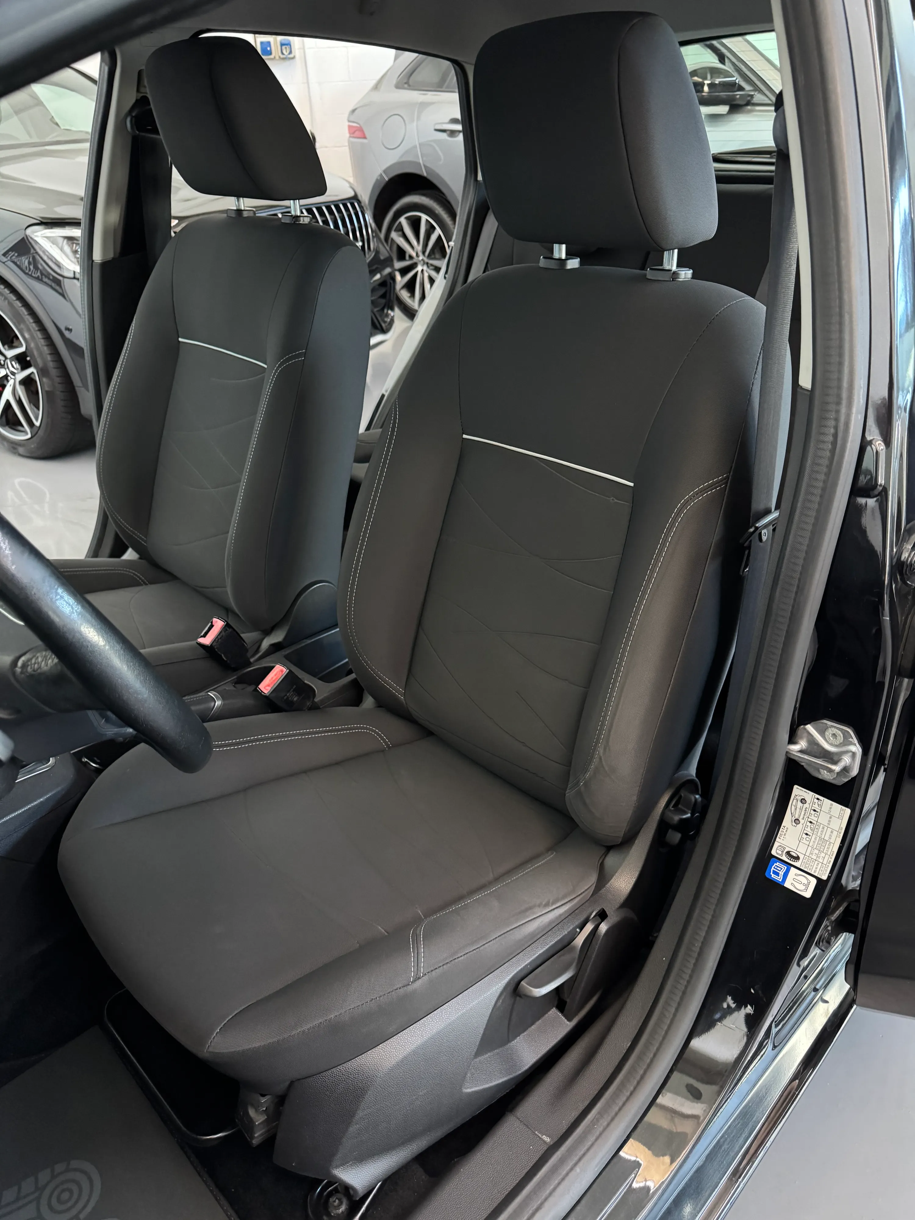Ford Fiesta 5p 1.2cc 60cv Bluetooth+Clima OK Neopatentati 2015 — foto 8