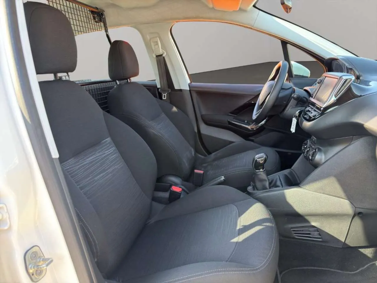PEUGEOT 208 VAN 100CV 2POSTI 2020 — foto 8