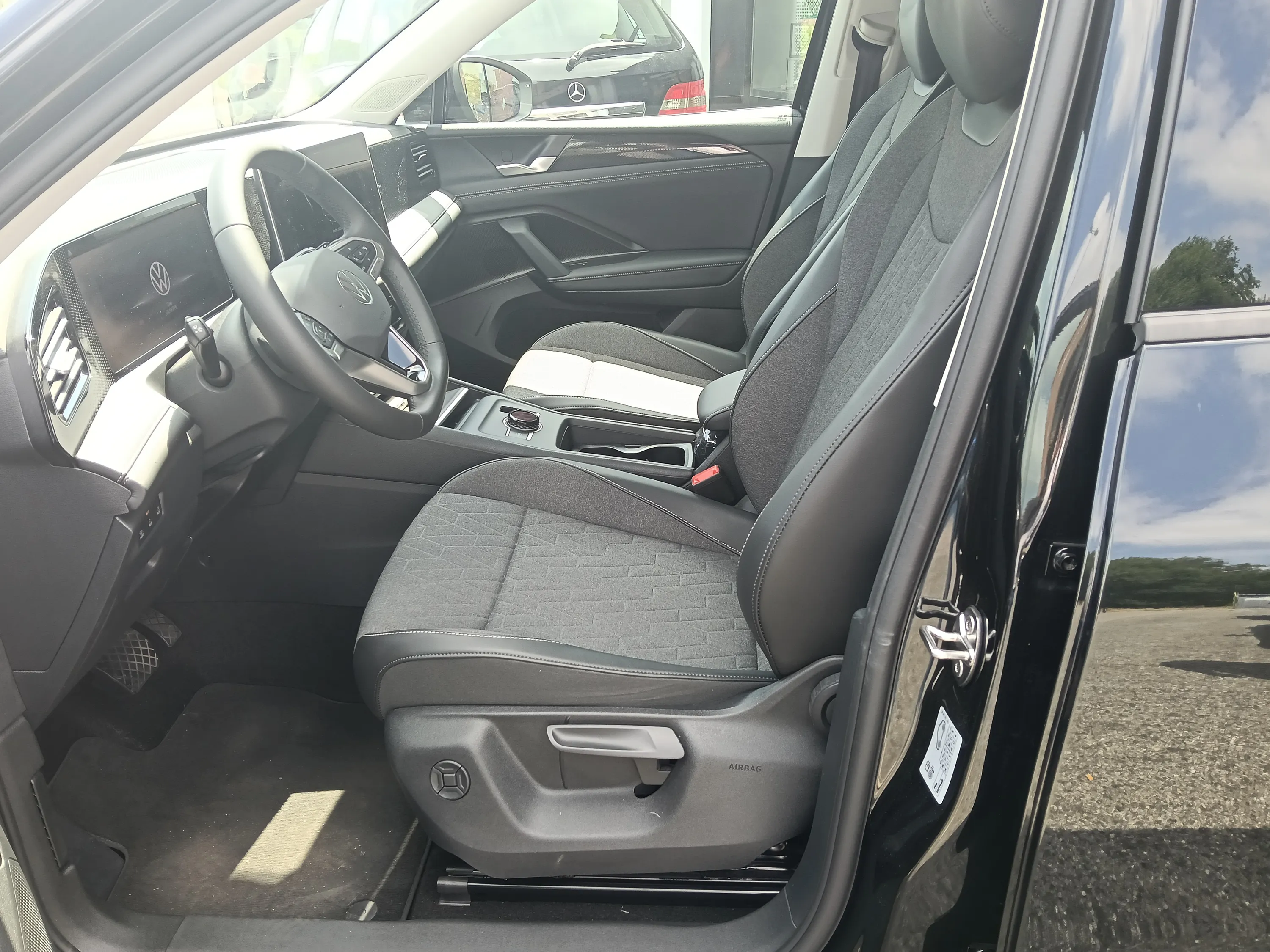 Volkswagen Tiguan 1.5 tsi ehybrid Edition Plus 204cv dsg 2025 — foto 10