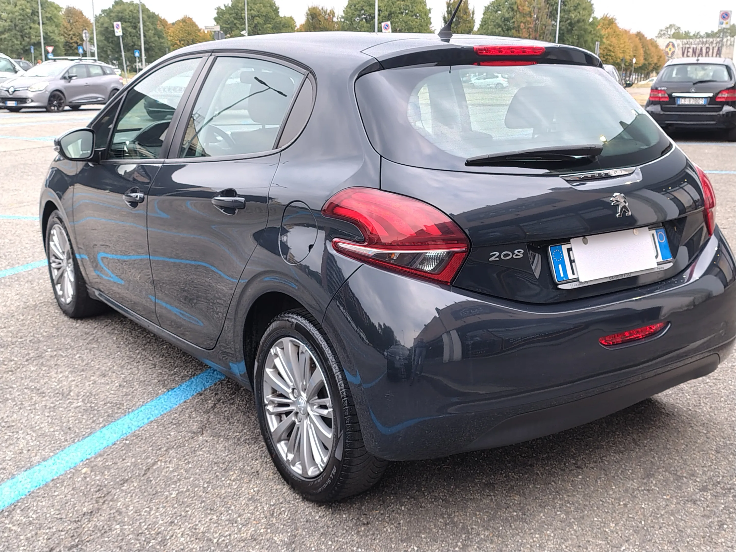 Peugeot 208 5p 1.2 puretech Allure s&s 82cv neopatentati 2018 — foto 7