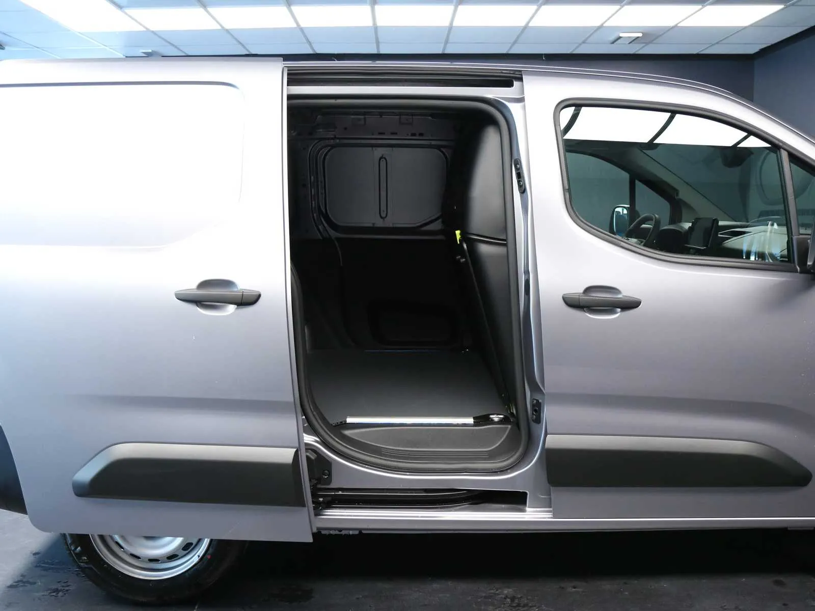 Citroen Berlingo van M 1.5 bluehdi 100cv S&S 2p.ti 2026 — foto 31