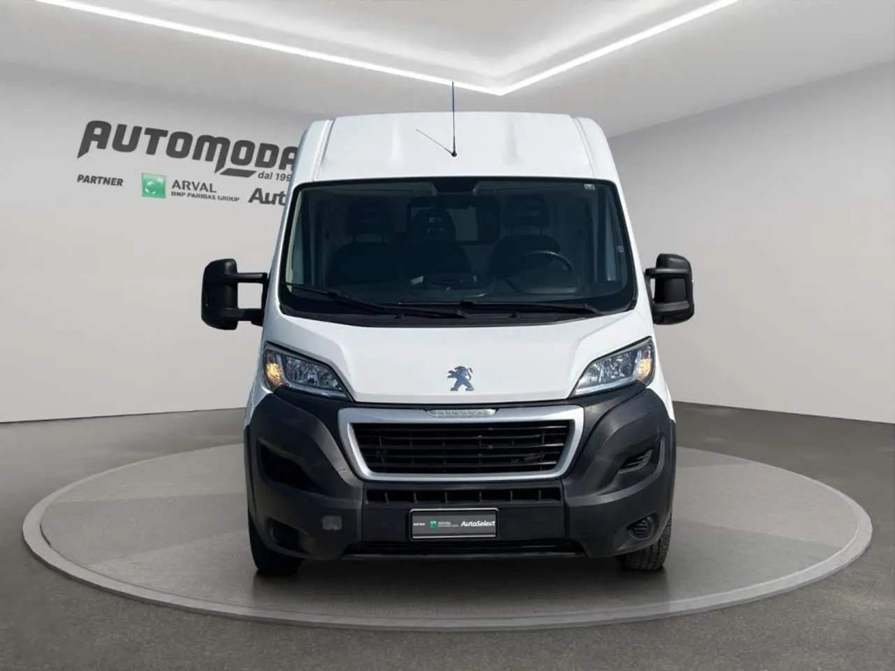PEUGEOT Boxer 35 2.2HDi SPONDA CARICATRICE 2020 — foto 2