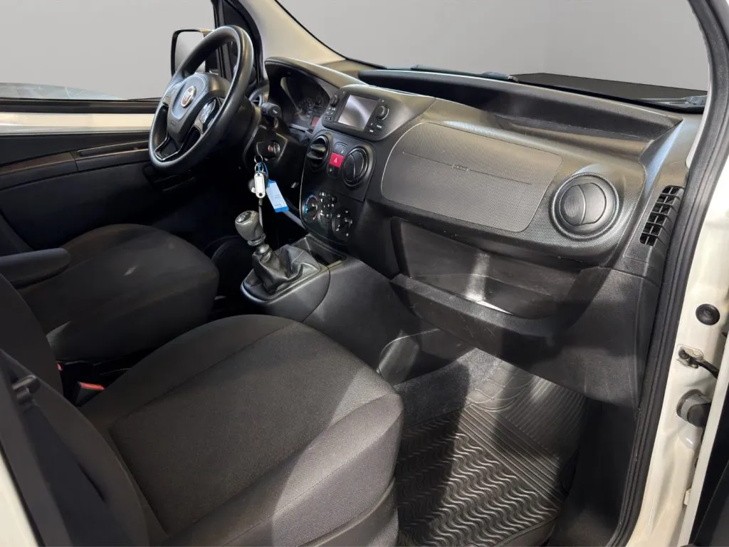 Fiat 1.4 EASY METANO 2018 — foto 9