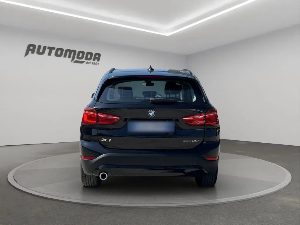 BMW X1 sdrive16d 2022 — foto 5