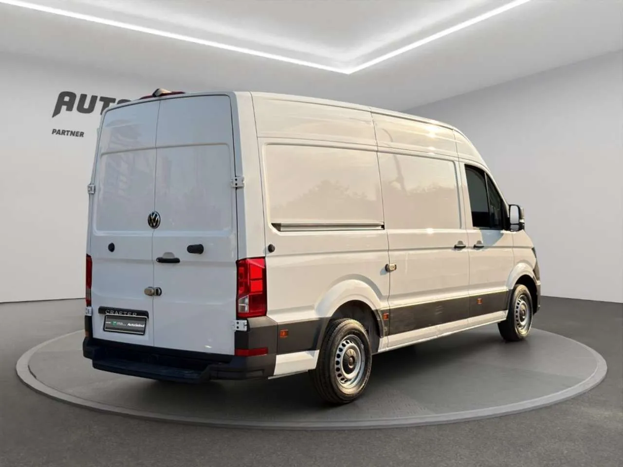 VOLKSWAGEN Crafter L3H3 2.0TDI 140CV 2025 — foto 4