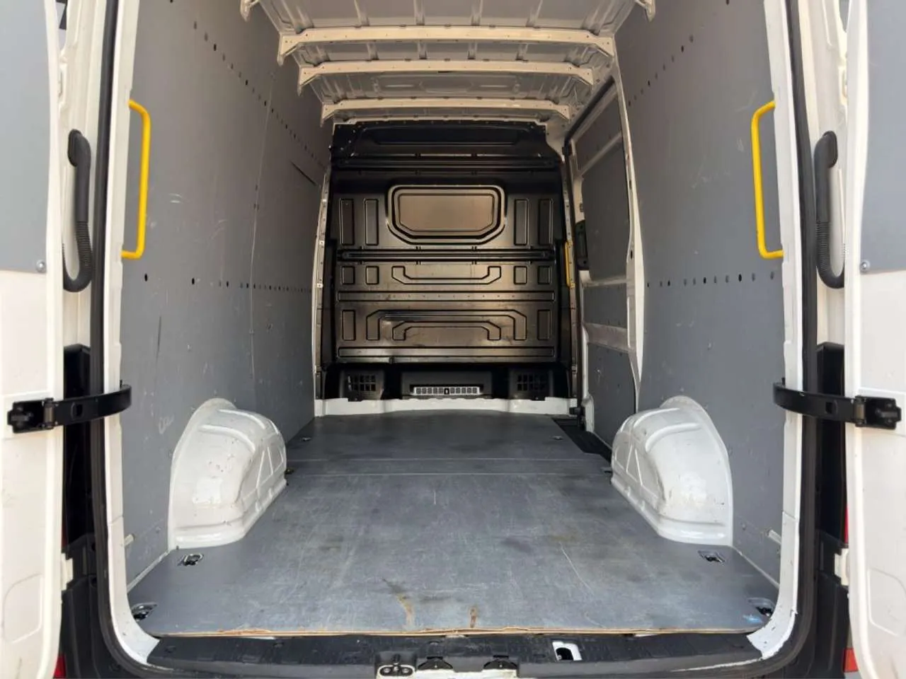 VOLKSWAGEN Crafter L3H3 2.0TDI 140CV 2025 — foto 15