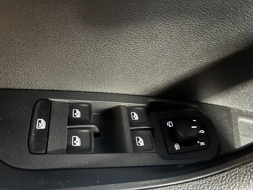 Skoda Karoq 1.5 tsi Ambition dsg 60.000KM 2022 — foto 20