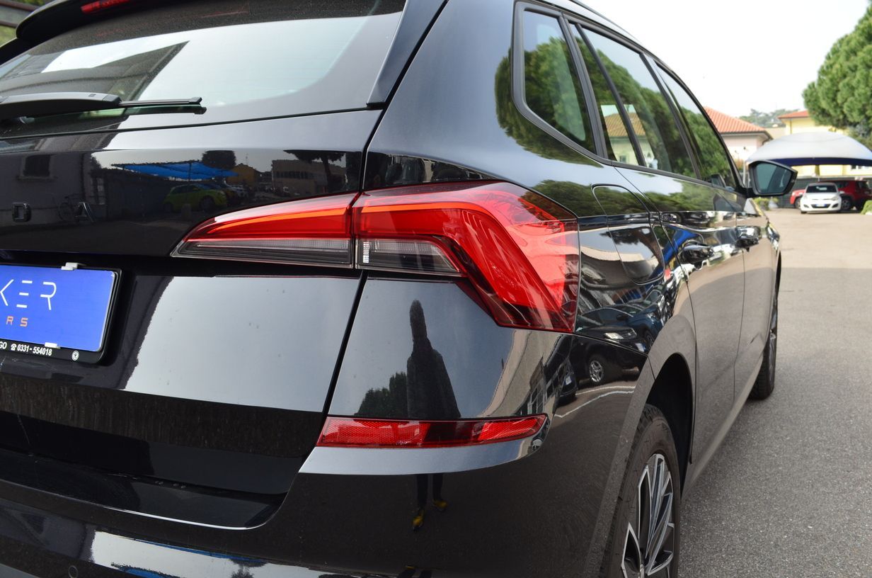Skoda Kamiq 1.5 tsi Black Dots 150cv dsg 2023 — foto 9
