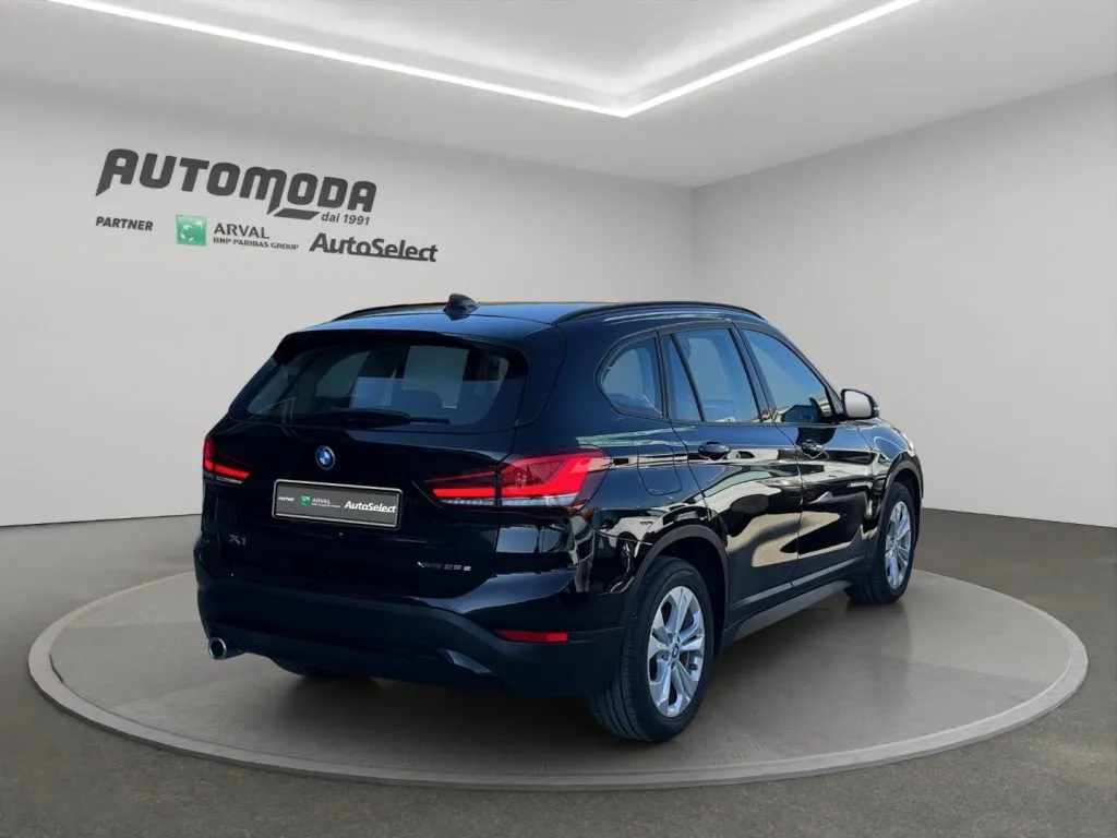 BMW X Drive 25E Business Advantage automatico 2022 — foto 3