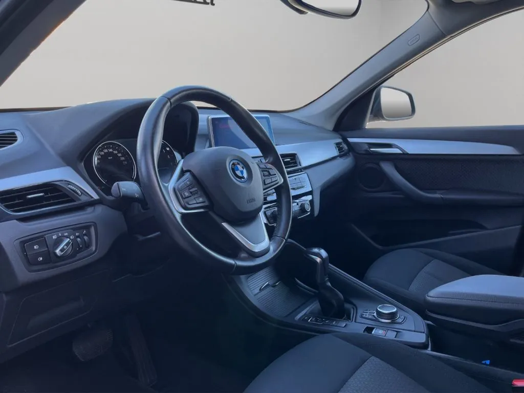 BMW X Drive 25E Business Advantage automatico 2022 — foto 7