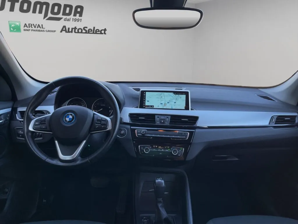 BMW X Drive 25E Business Advantage automatico 2022 — foto 10