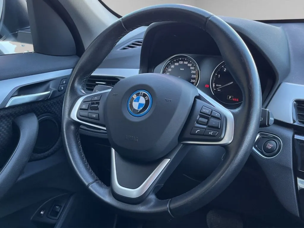 BMW X Drive 25E Business Advantage automatico 2022 — foto 11