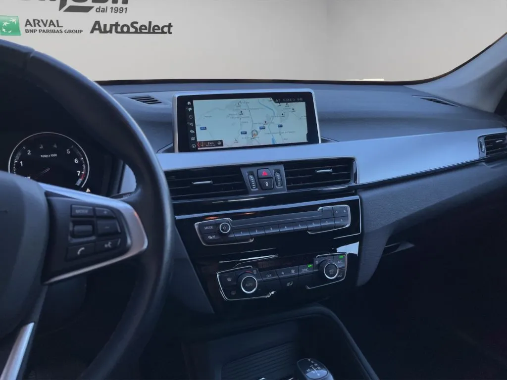 BMW X Drive 25E Business Advantage automatico 2022 — foto 14