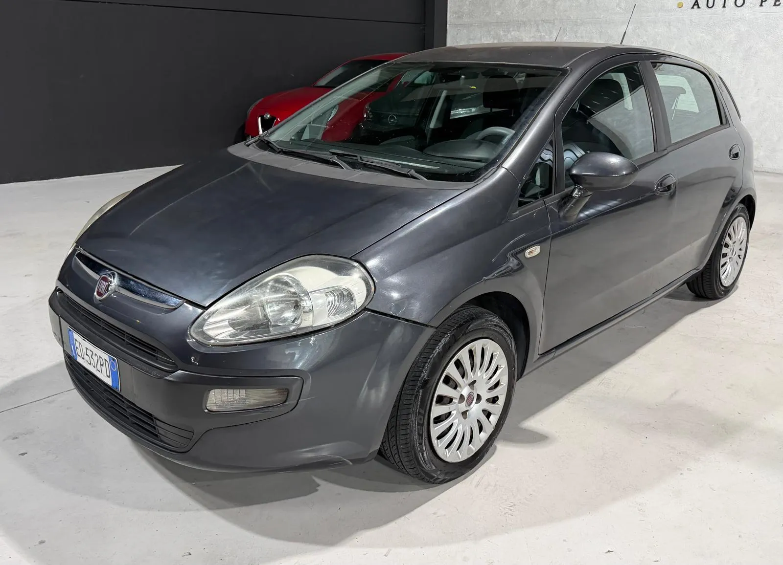 Fiat Benzina 5 posti Neopatentati 2010 — foto 3