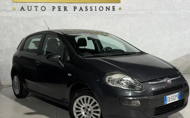 Fiat Benzina 5 posti Neopatentati