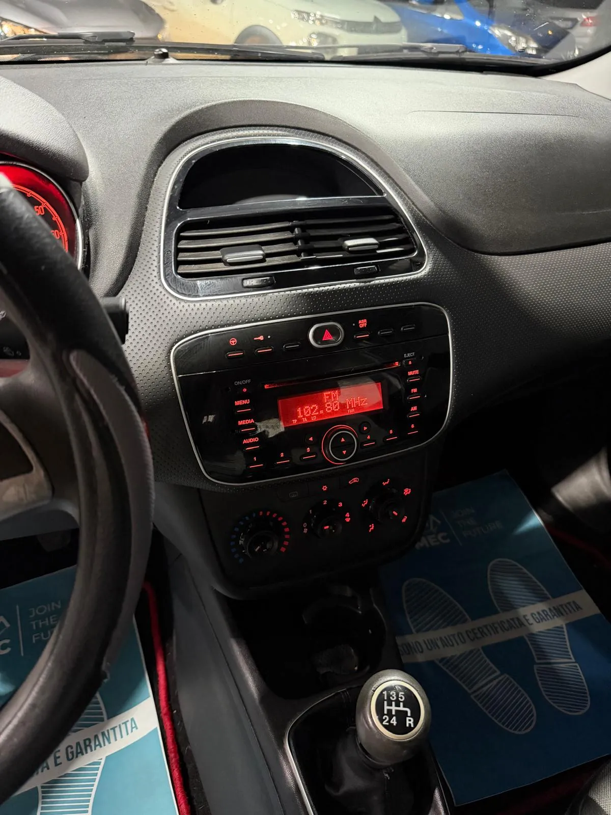 Fiat Benzina 5 posti Neopatentati 2010 — foto 10
