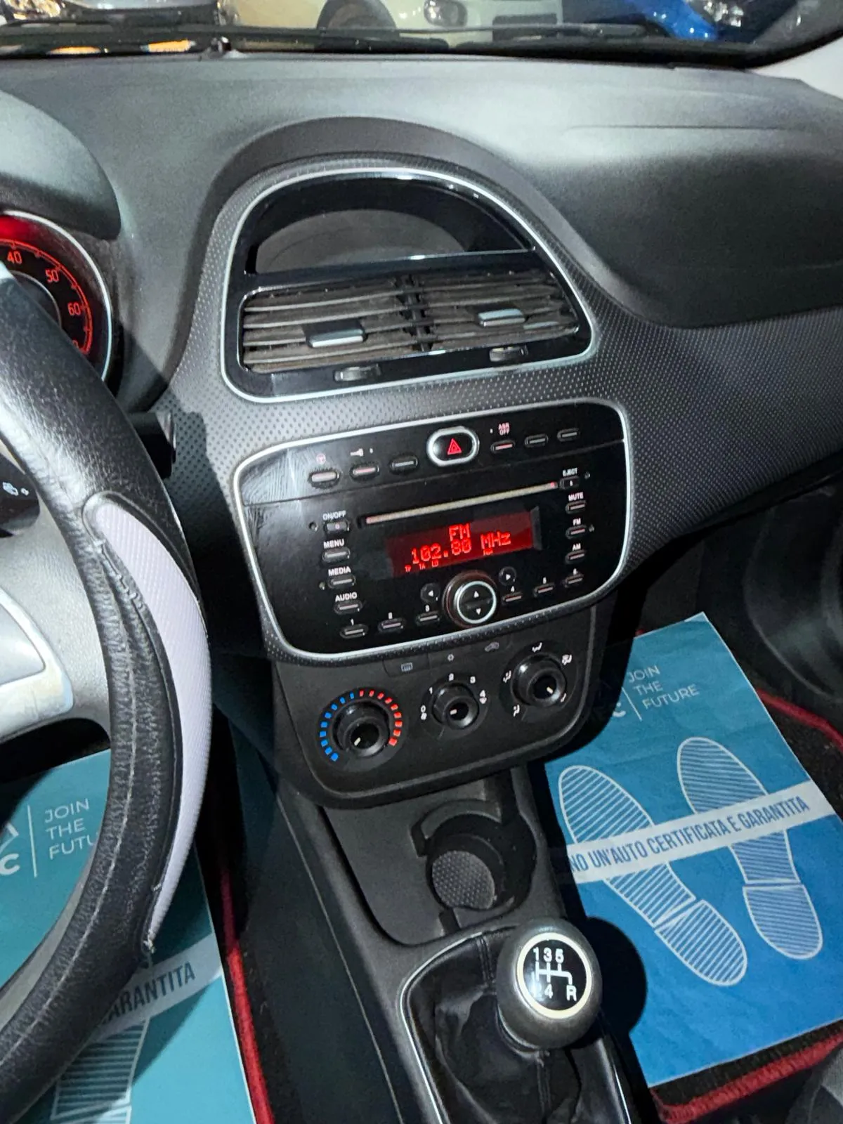 Fiat Benzina 5 posti Neopatentati 2010 — foto 9