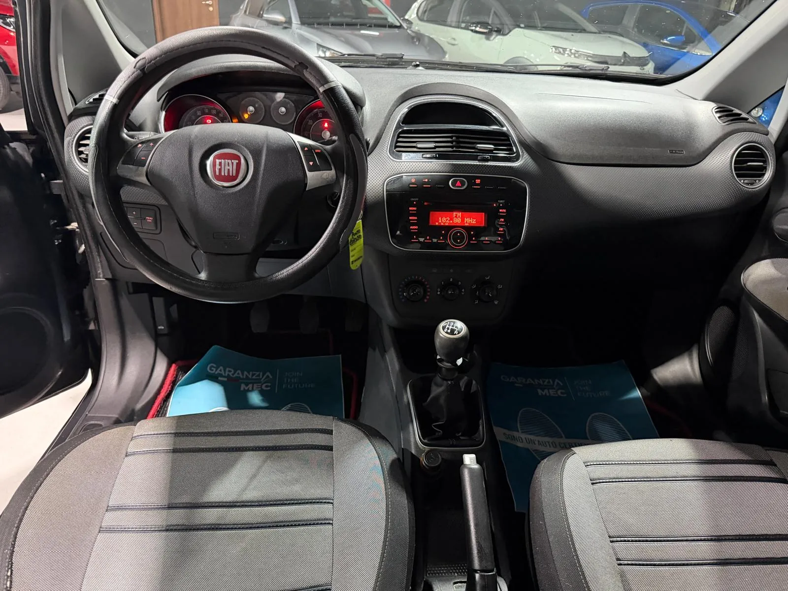 Fiat Benzina 5 posti Neopatentati 2010 — foto 12
