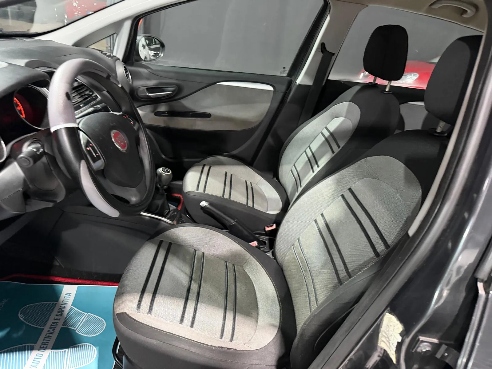 Fiat Benzina 5 posti Neopatentati 2010 — foto 15