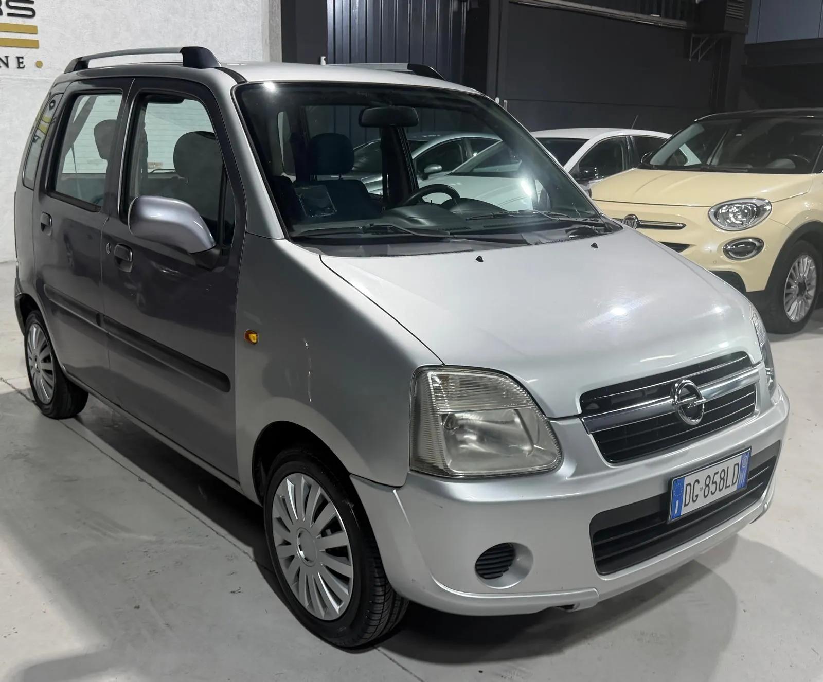 Opel Bicolor Benzina 5 Posti 2007 — foto 7