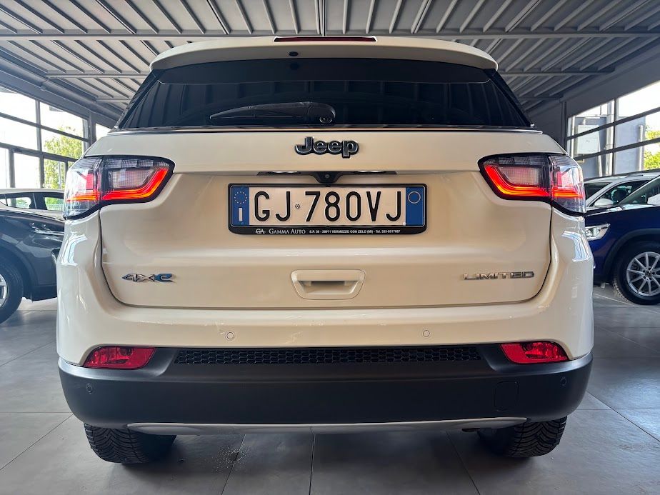 Jeep Compass 1.3 turbo t4 phev Limited 4xe auto 22.000KM 2022 — foto 3