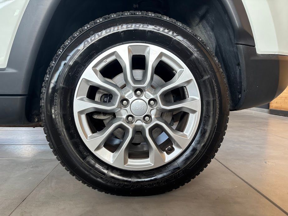 Jeep Compass 1.3 turbo t4 phev Limited 4xe auto 22.000KM 2022 — foto 7