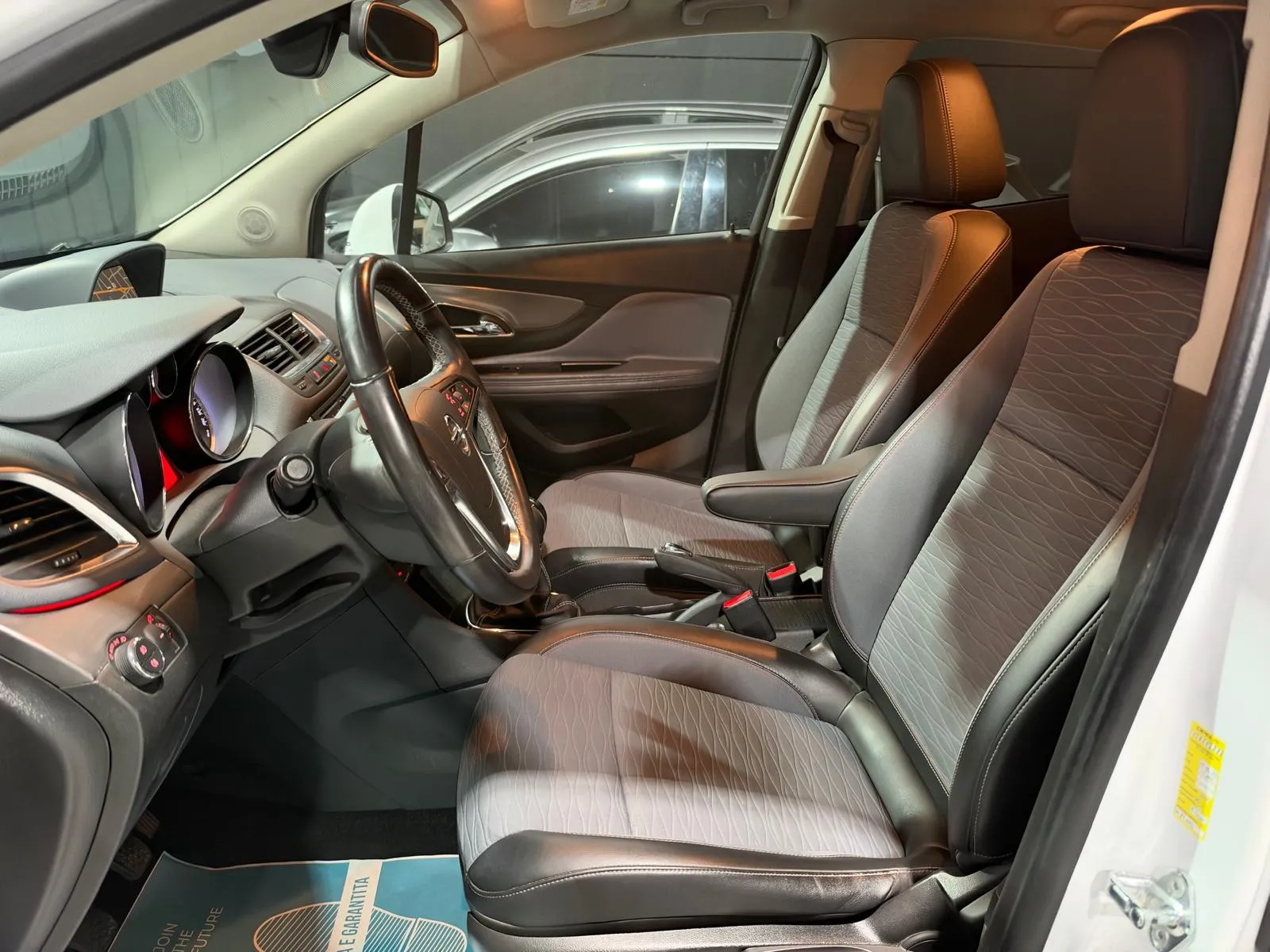 Opel Benzina 2015 — foto 8