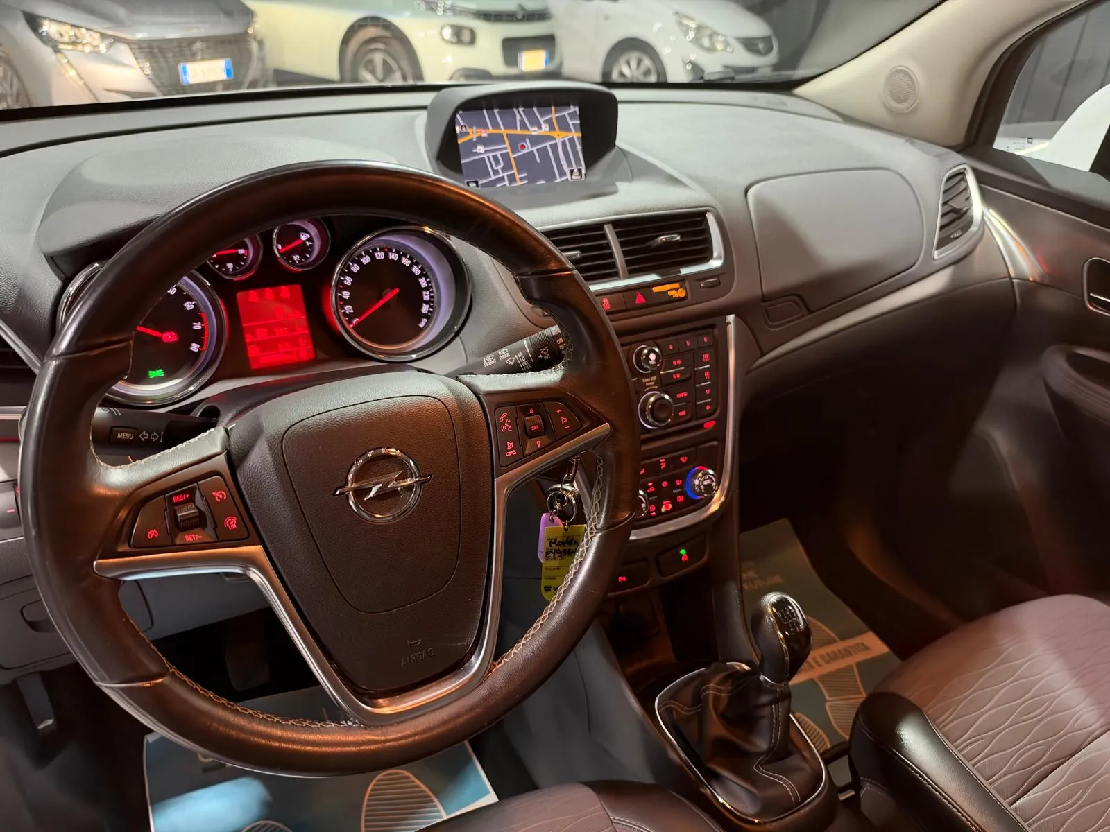 Opel Benzina 2015 — foto 10