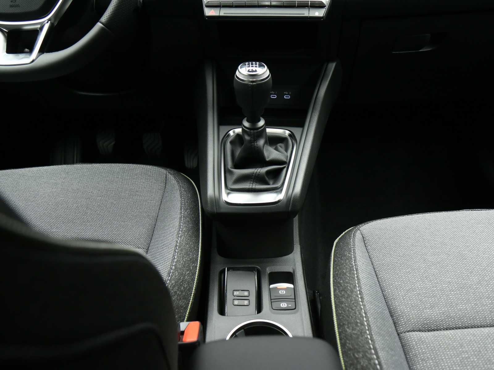Renault Captur 1.2 eco-g Techno 120cv 2026 — foto 26