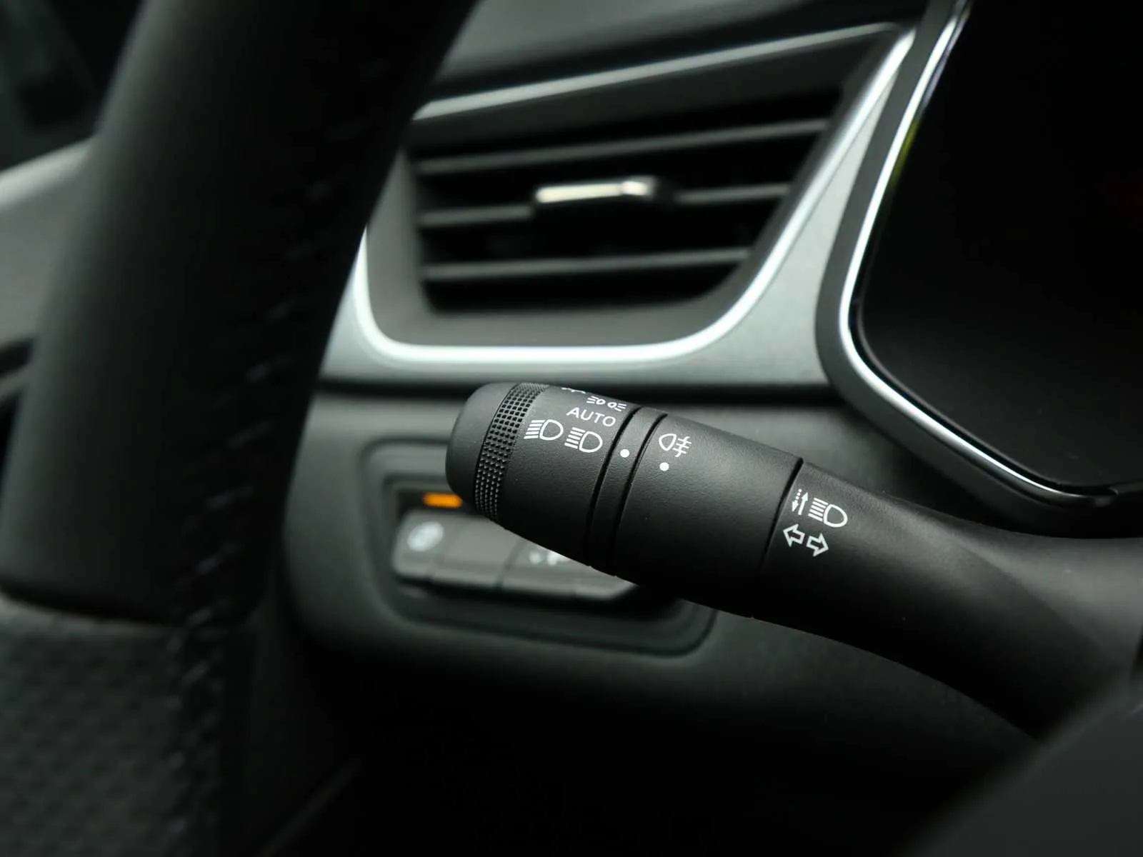 Renault Captur 1.2 eco-g Techno 120cv 2026 — foto 33